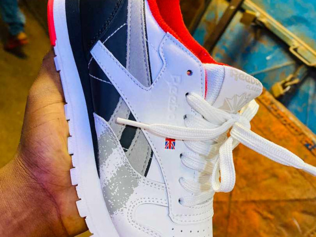 REEBOK, Calçado, Bissau