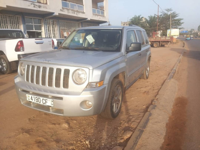 Jeep Patriot, Carros, Bissau