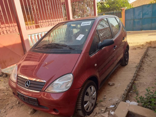 Mercedes-Benz A - Class, Carros, Bissau
