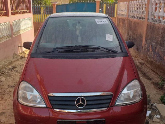 Mercedes-Benz A - Class, Carros, Bissau