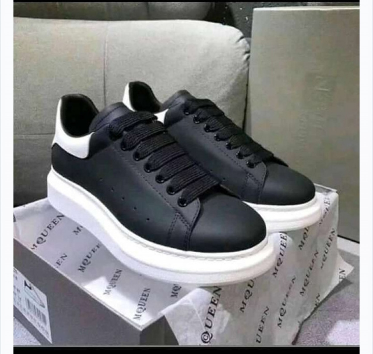 ALEXANDER MCQUEEN, Calçado, Bissau
