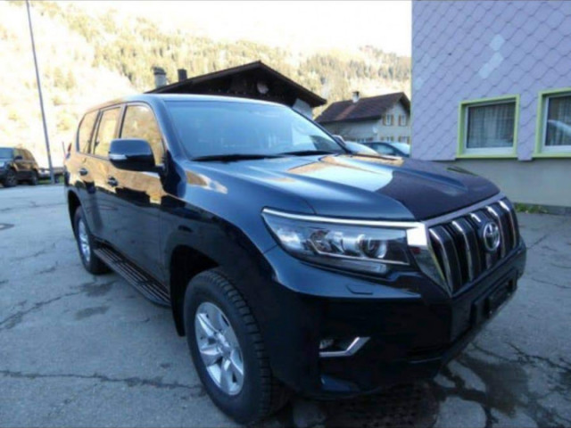 Toyota Prado, Carros, Bissau