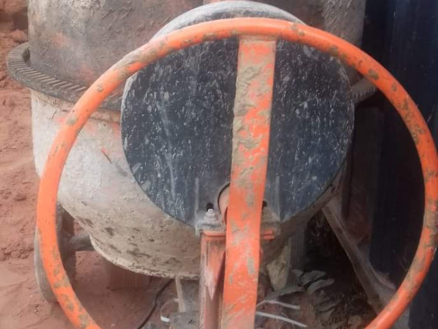 Location de matériel de construction, Equipamento de Construção, Bissau