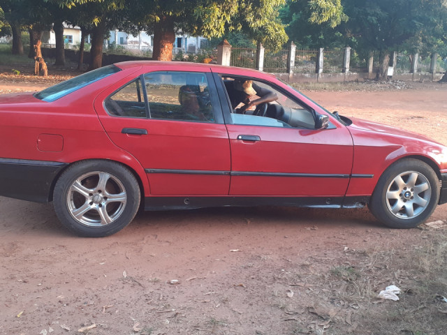 BMW 3 Series, Carros, Bissau