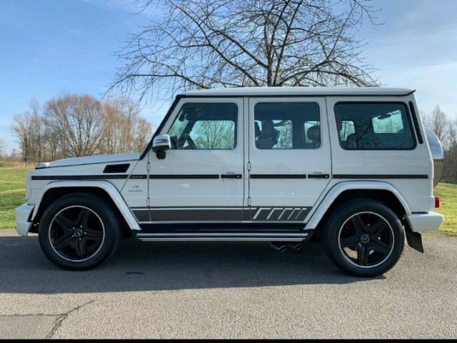 Mercedes-Benz G-Class, Carros, Bissau