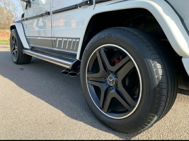 Mercedes-Benz G-Class, Carros, Bissau