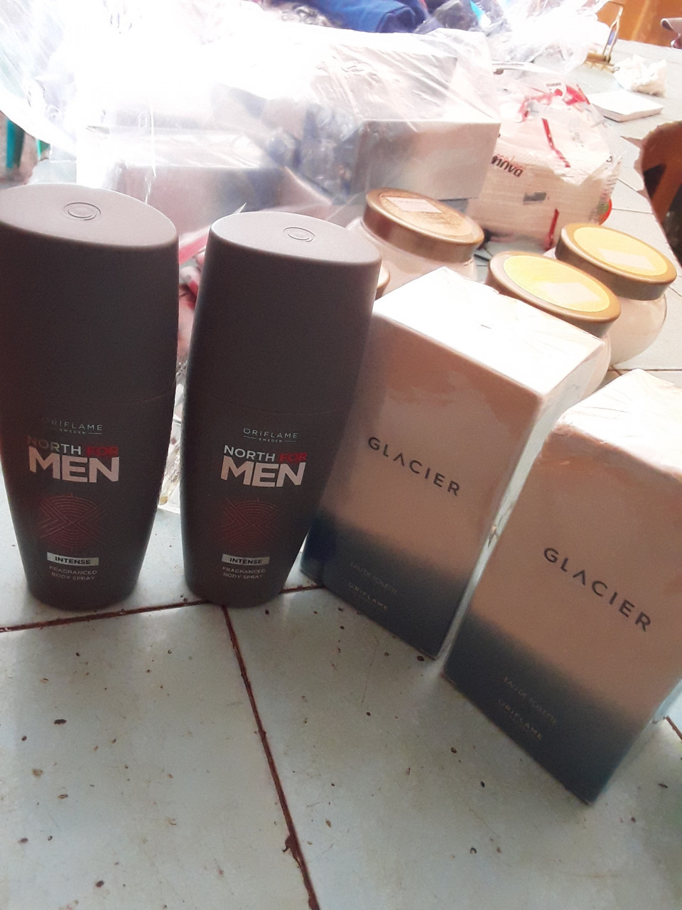 Perfumes e cremes, Perfumes - Cosméticos, Bissau