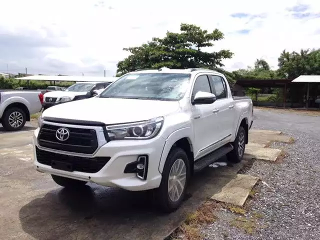 Diverses Toyota, Carros, Bissau