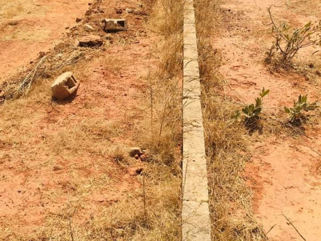 Terreno em Senegal Sindia, Terrenos, Bissau