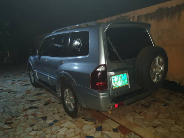 Mitsubishi Pajero, Carros, Bissau
