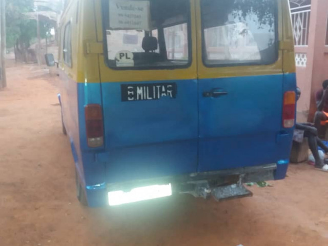 Mercedes-Benz TN, Camiões - Autocarros, Bissau
