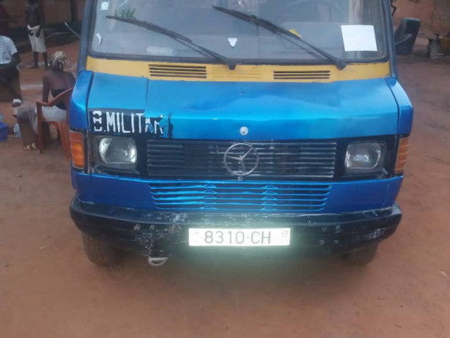 Mercedes-Benz TN, Camiões - Autocarros, Bissau
