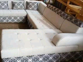 Sofá, Camas - Poltronas, Bissau