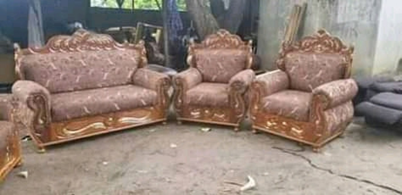 Sofa, Camas - Poltronas, Bissau