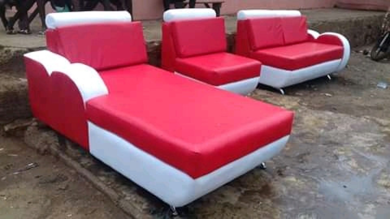 Sofá, Camas - Poltronas, Bissau