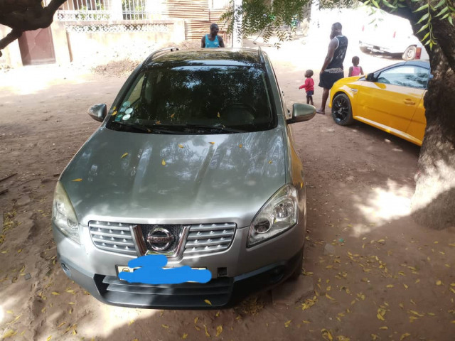 Nissan Qashqai, Carros, Bissau