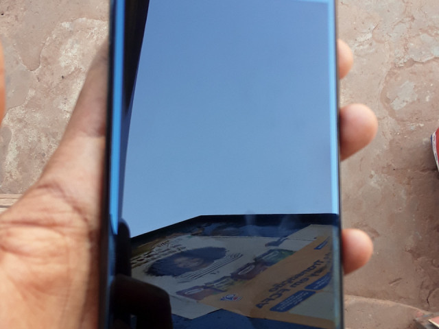 XPERIA, Telemóveis, Bissau