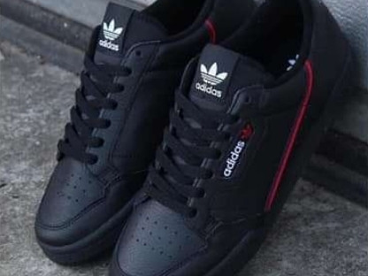 ADIDAS, Calçado, Bissau