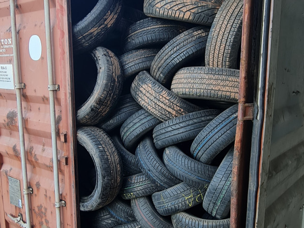 Pneus diferentes, Peças para Veículos, Bissau