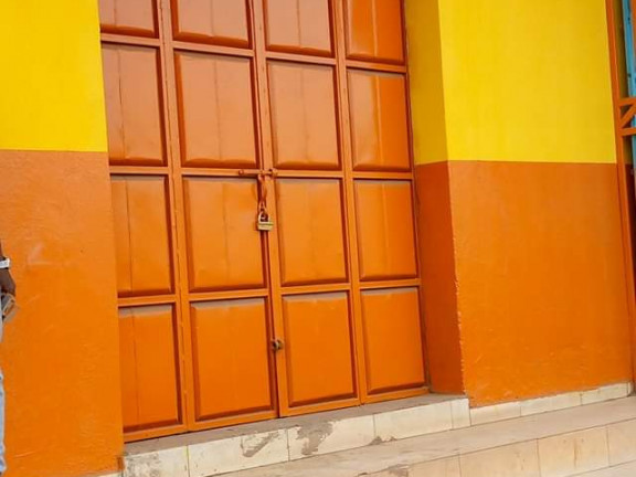 Diversos bens imobiliários, Comercial, Bissau