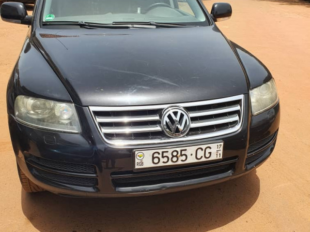 Volkswagen Touareg, Carros, Bissau