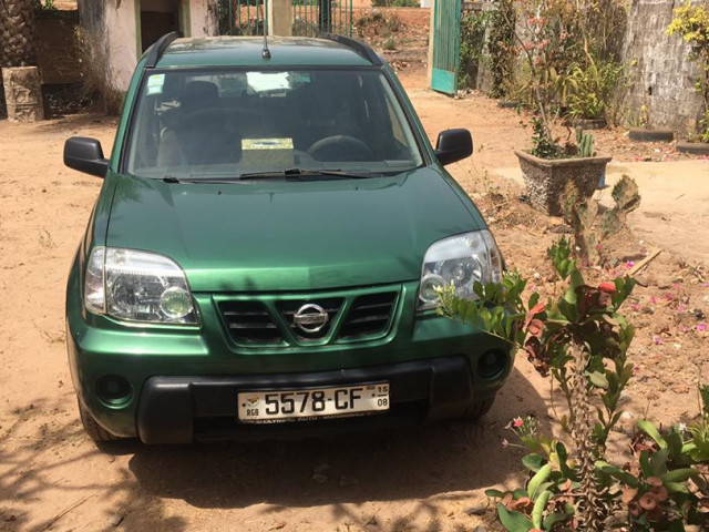 Nissan X-Trail, Carros, Bissau