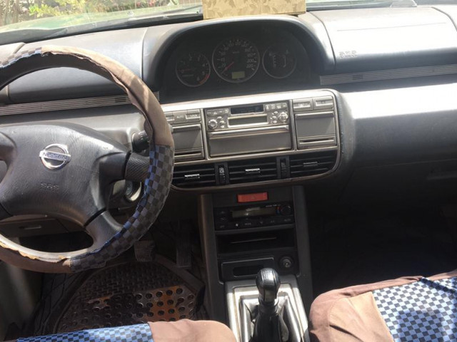 Nissan X-Trail, Carros, Bissau