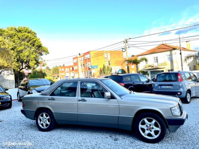 Mercedes-Benz 190, Carros, Bissau