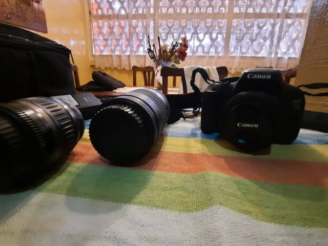 Canon EOS Rebel T3i, Câmeras - Imagens, Bissau