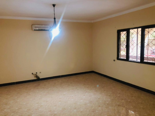 Casa em Ponta Neto, Casas, Bissau