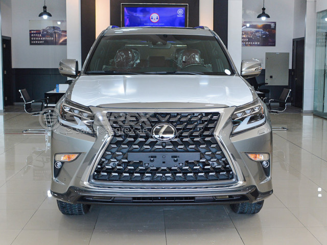 Lexus GX, Carros, Bissau