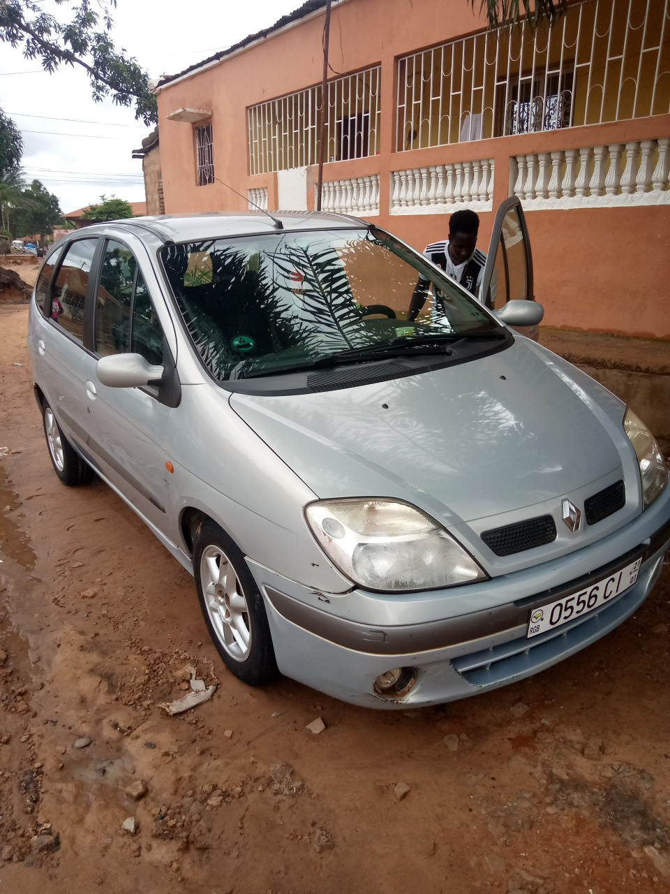 Renault Scénic, Carros, Bissau