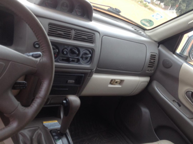 Mitsubishi Pajero Sport, Carros, Bissau