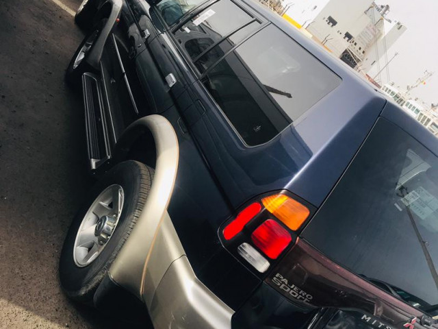 Mitsubishi Pajero Sport, Carros, Bissau
