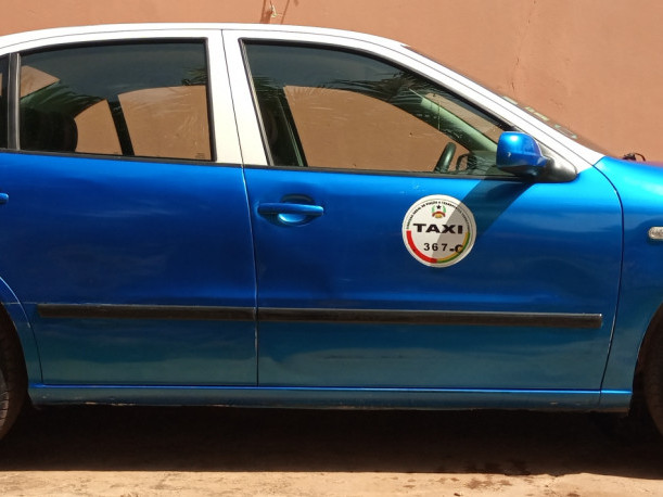 Seat Toledo, Carros, Bissau