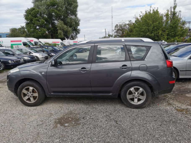 Peugeot 3008, Carros, Bissau