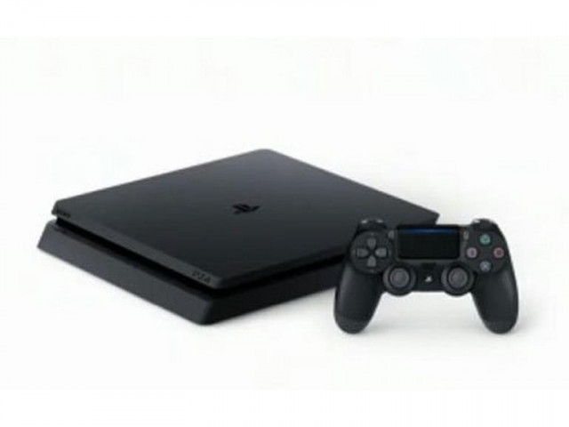 Sony PlayStation 4 Slim, Video Games - Consolas, Bissau