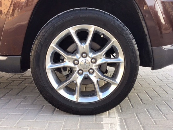 Jeep Grand Cherokee, Carros, Bissau
