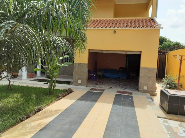 Casa em Bissau, Casas, Bissau