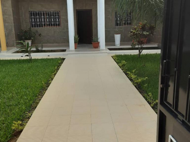 Casa em Bissau, Casas, Bissau