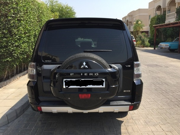 Mitsubishi Pajero, Carros, Bissau