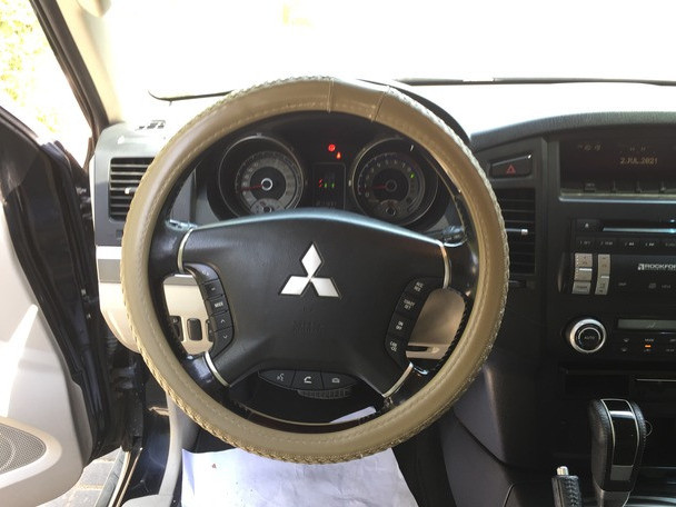 Mitsubishi Pajero, Carros, Bissau
