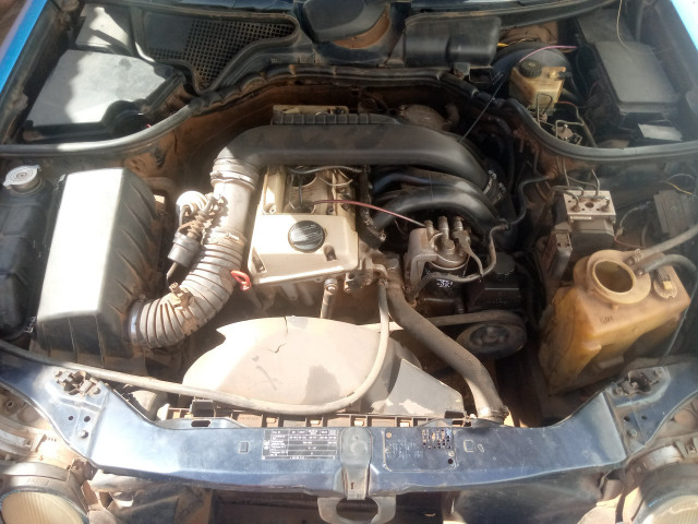 Mercedes-Benz E-Class, Carros, Bissau