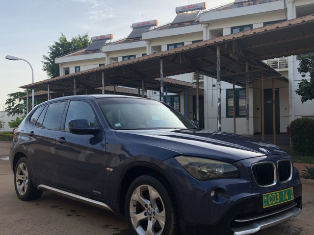 BMW X1, Carros, Bissau