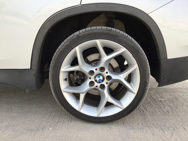 BMW X1, Carros, Bissau