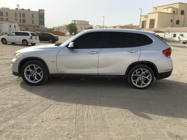 BMW X1, Carros, Bissau