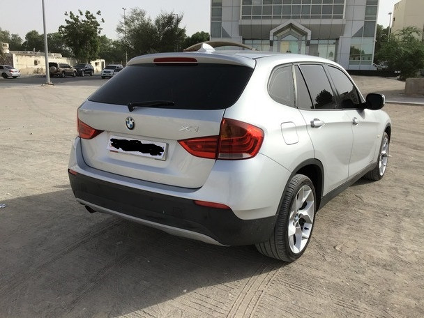 BMW X1, Carros, Bissau