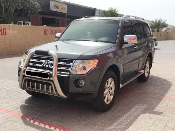 Mitsubishi Pajero, Carros, Bissau