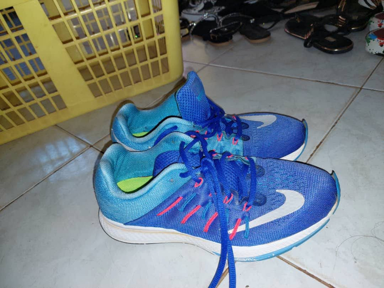 Ténis Nike, Calçado, Bissau