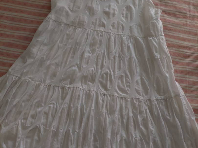 Vestidos, Roupa, Bissau